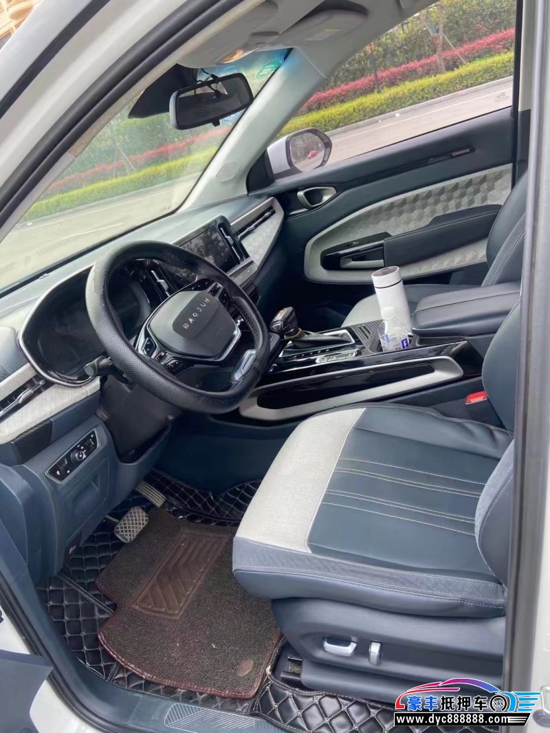 19年宝骏宝骏RM5SUV抵押车出售