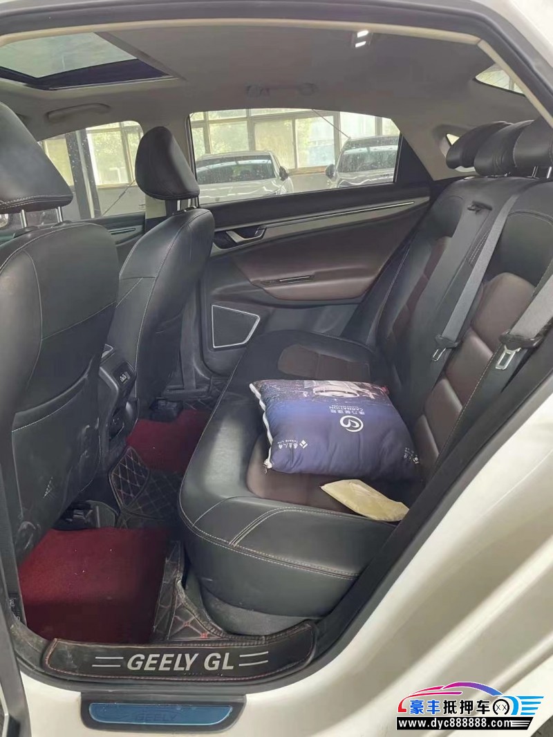 19年吉利帝豪GL轿车抵押车出售