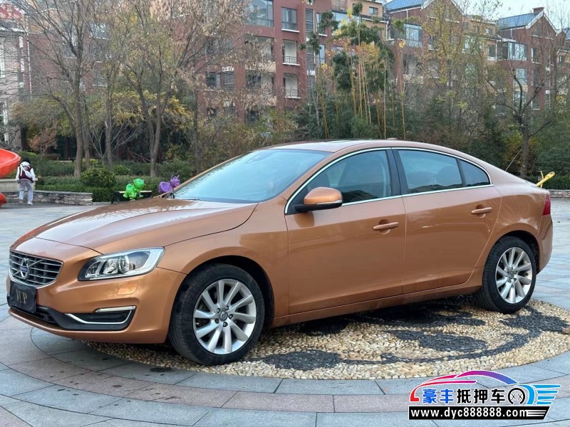15年沃尔沃S60L轿车抵押车出售