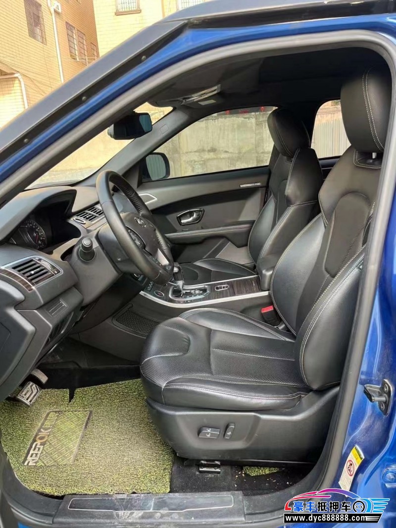 16年陆风X7SUV抵押车出售