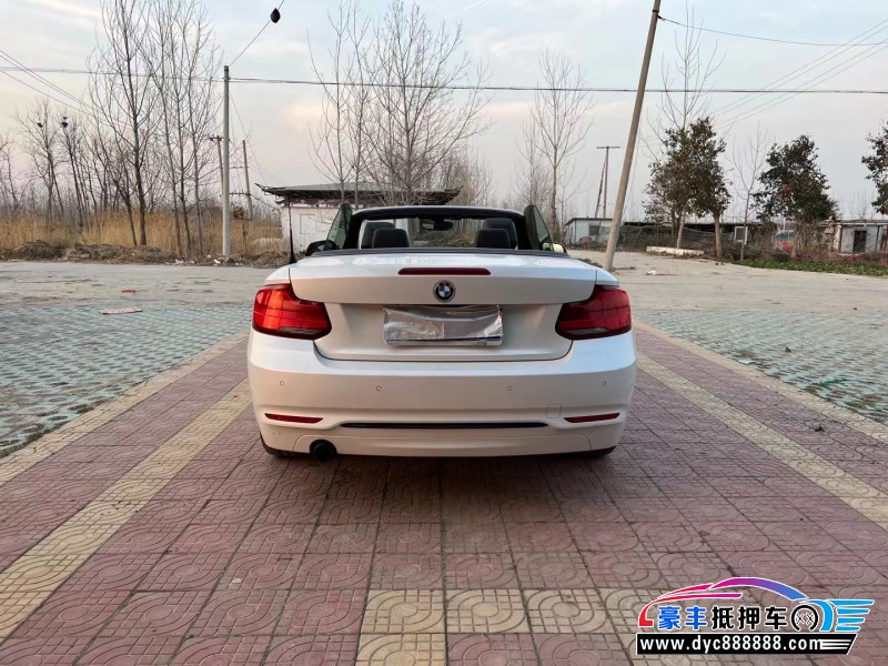 18年宝马2系轿车抵押车出售