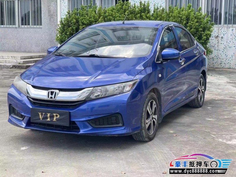 16年本田锋范轿车抵押车出售