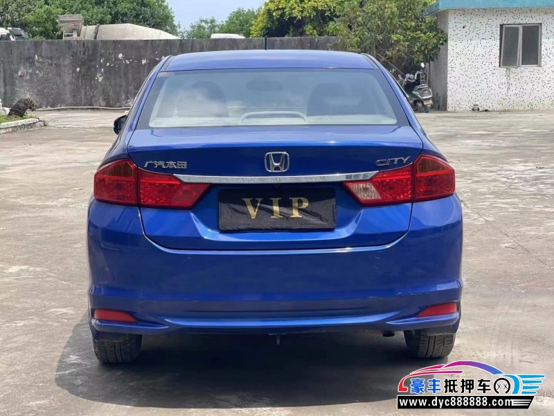 16年本田锋范轿车抵押车出售