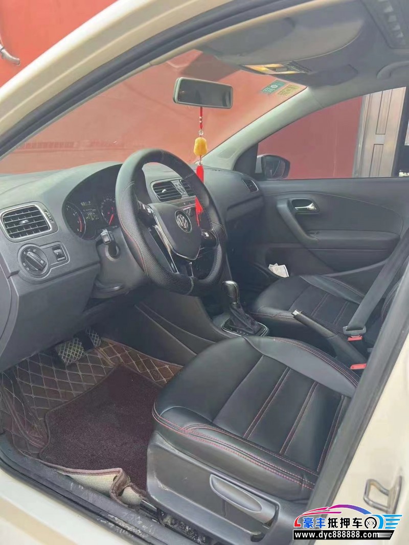 17年大众polo轿车抵押车出售