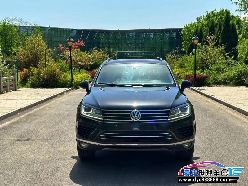 16年大众途锐轿车抵押车出售