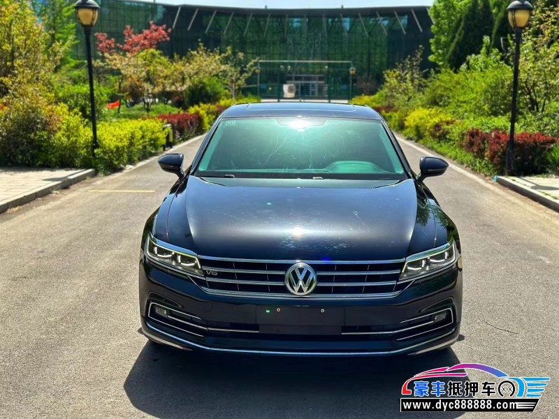 17年大众辉昂轿车抵押车出售