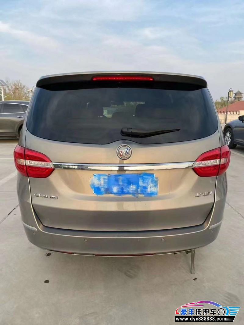 20年别克GL8轿车抵押车出售