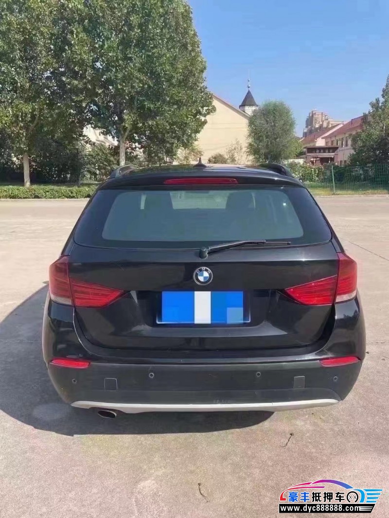 11年宝马X1轿车抵押车出售