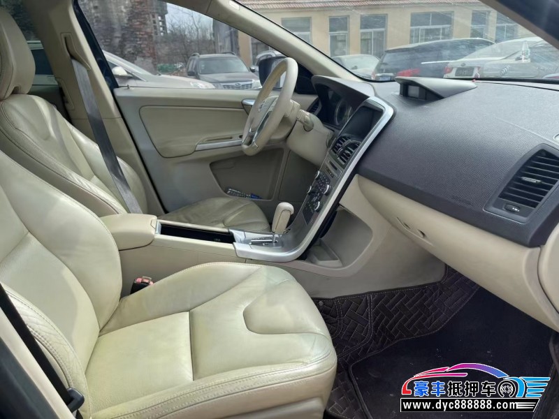 10年沃尔沃XC60轿车抵押车出售