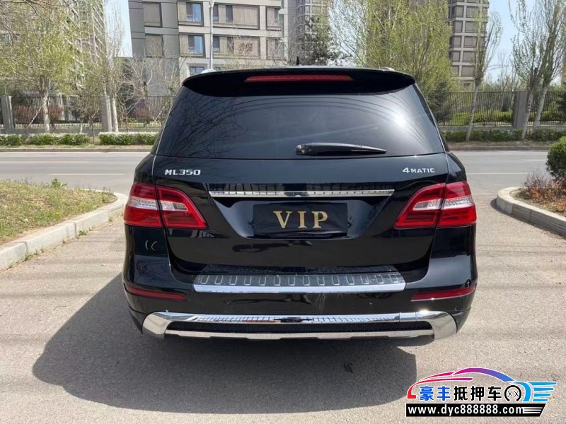 13年奔驰MLSUV抵押车出售