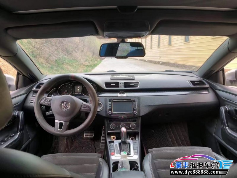 14年大众CC轿车抵押车出售