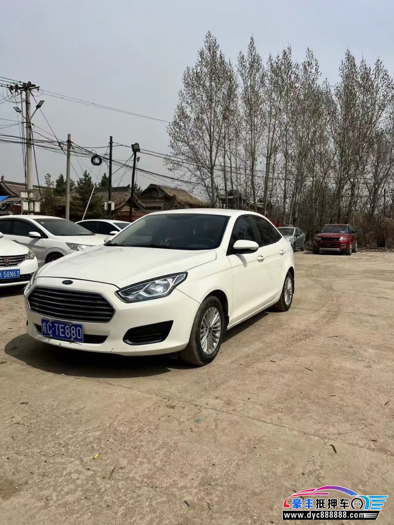 18年本田思铂睿轿车抵押车出售