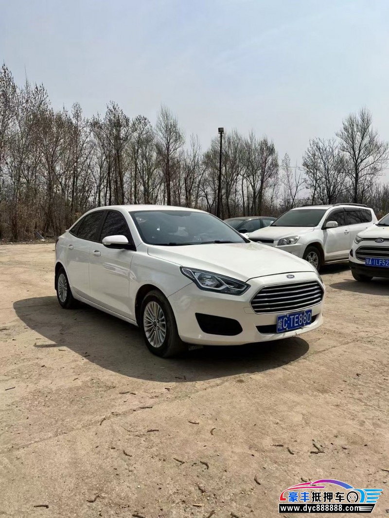 18年本田思铂睿轿车抵押车出售