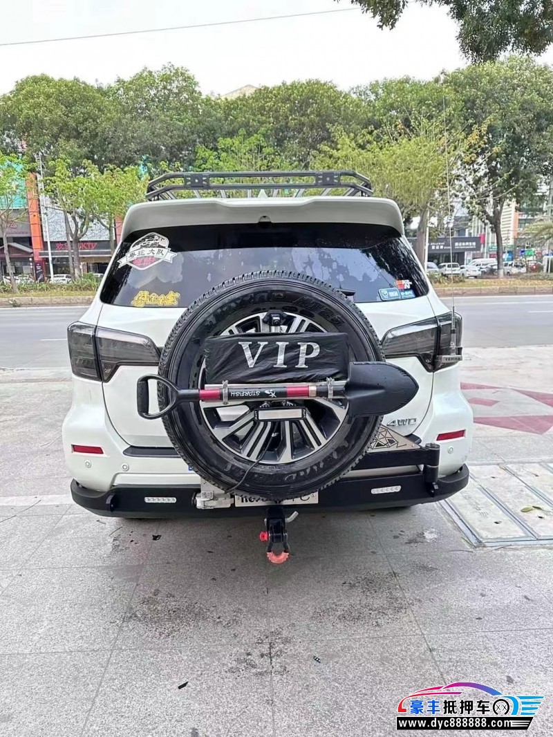 21年日产途达SUV抵押车出售