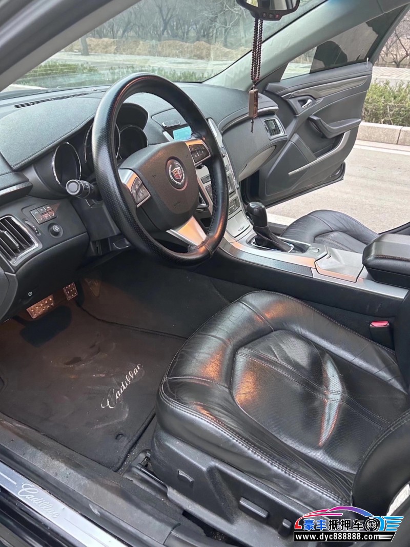 11年凯迪拉克CTS轿车抵押车出售