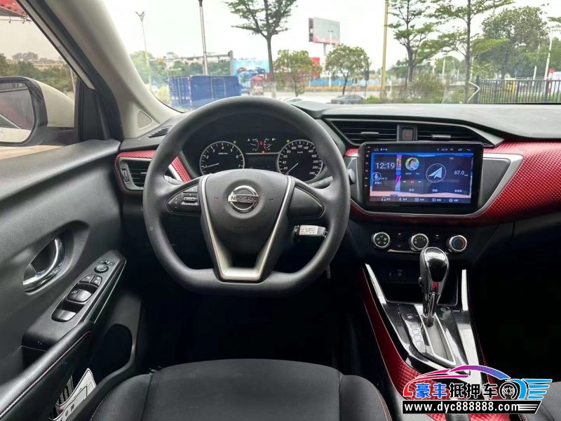 20年日产LANNIA 蓝鸟轿车抵押车出售