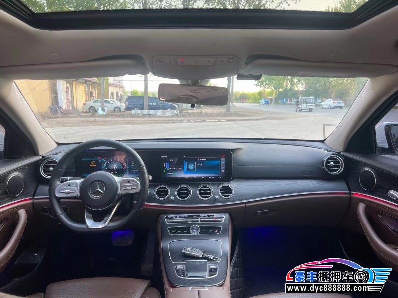 19年奔驰E轿车抵押车出售
