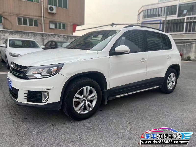 15年大众途观轿车抵押车出售