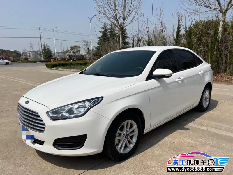 21年福特福睿斯轿车抵押车出售