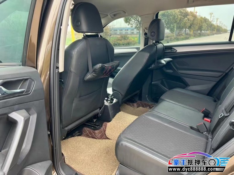 18年大众途观轿车抵押车出售