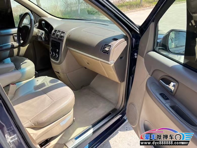 15年别克GL8SUV抵押车出售