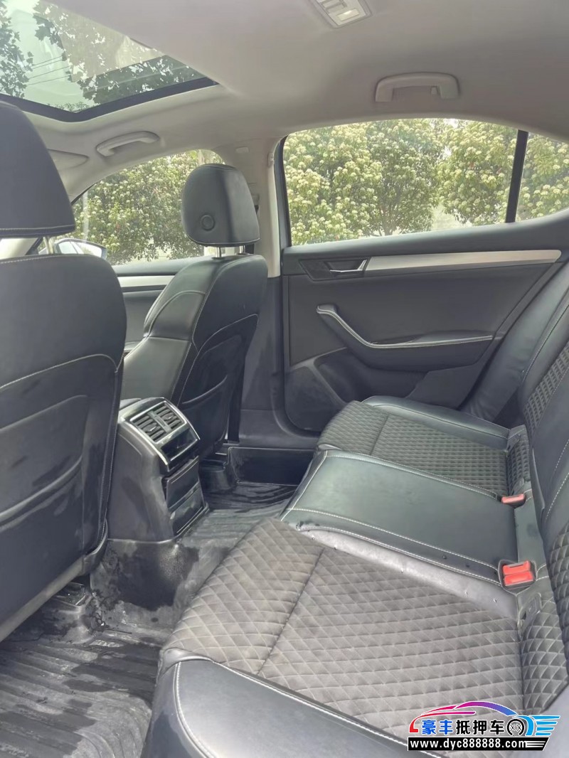 17年斯柯达速派轿车抵押车出售