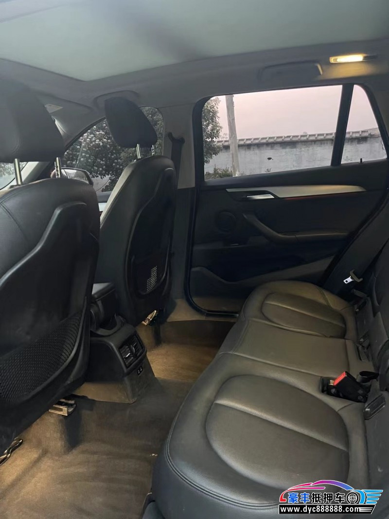 19年宝马X1轿车抵押车出售