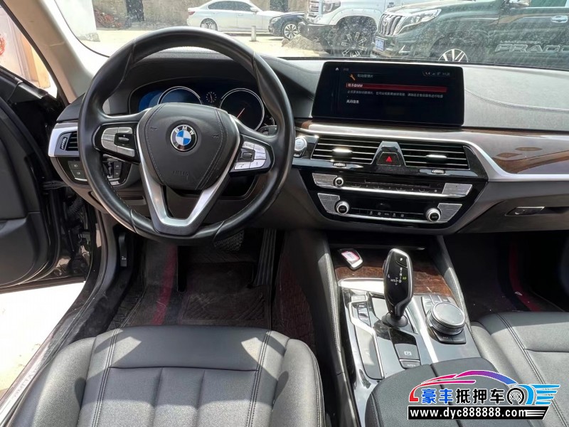 18年宝马5系轿车抵押车出售