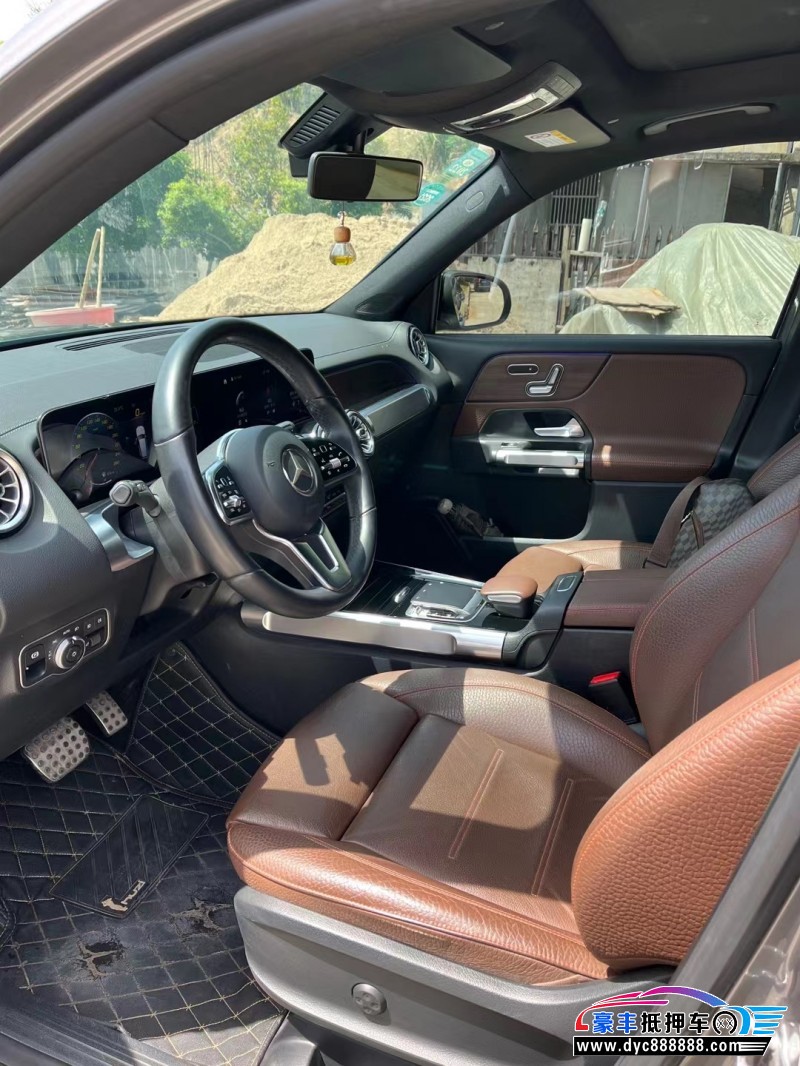 20年奔驰GLB轿车抵押车出售