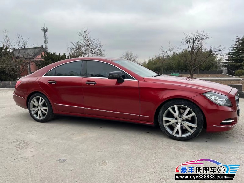 13年奔驰CLS级轿车抵押车出售
