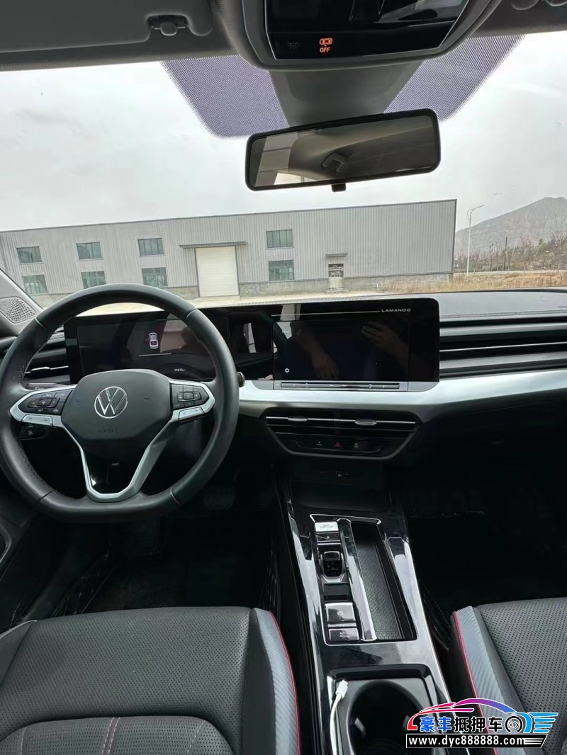 22年大众凌渡轿车抵押车出售