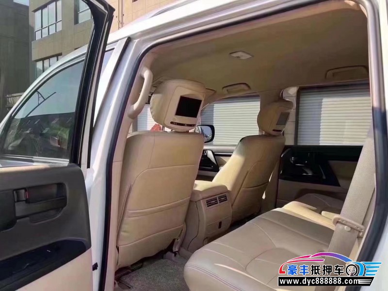 16年丰田兰德酷路泽SUV抵押车出售