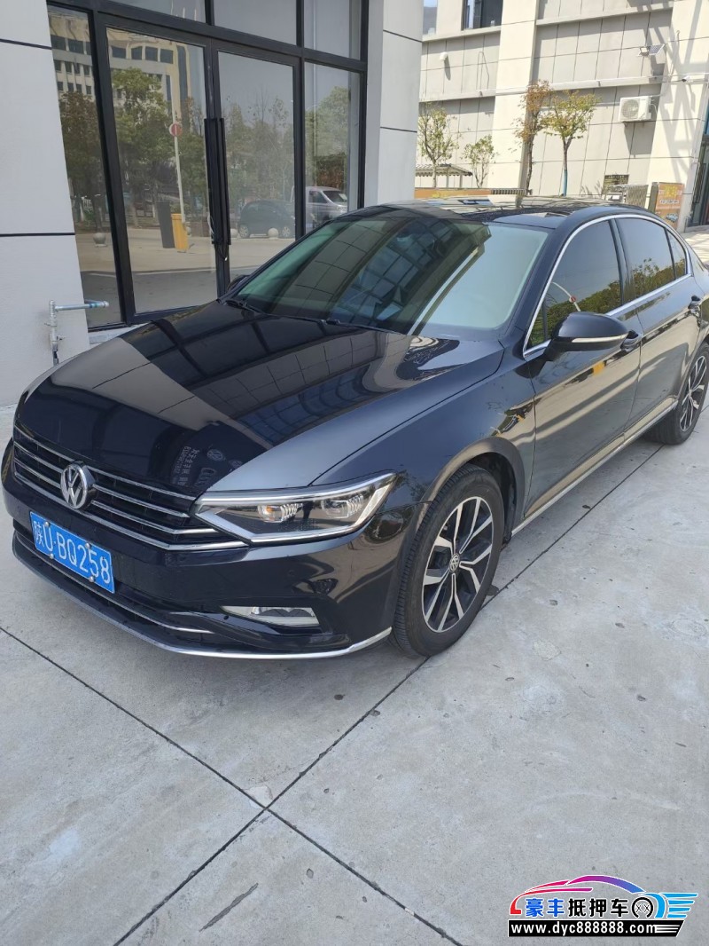 20年大众迈腾轿车抵押车出售