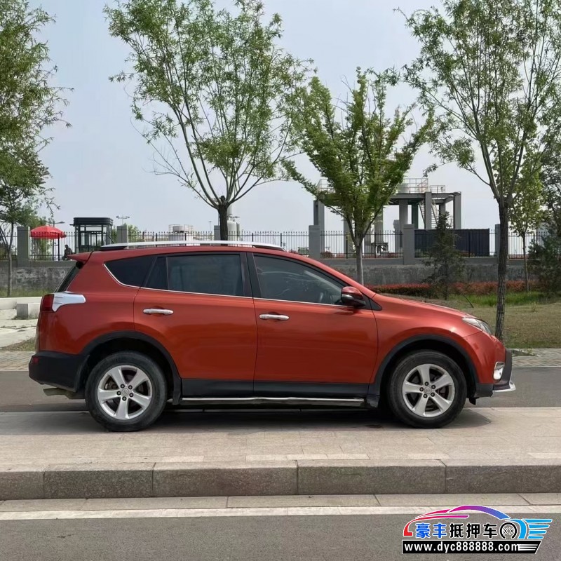 14年丰田RAV4荣放轿车抵押车出售