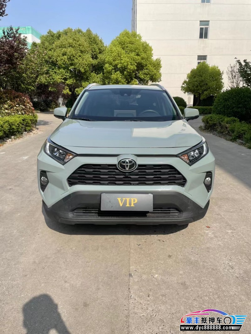 20年丰田RAV4荣放轿车抵押车出售