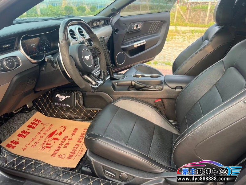 19年福特野马轿车抵押车出售