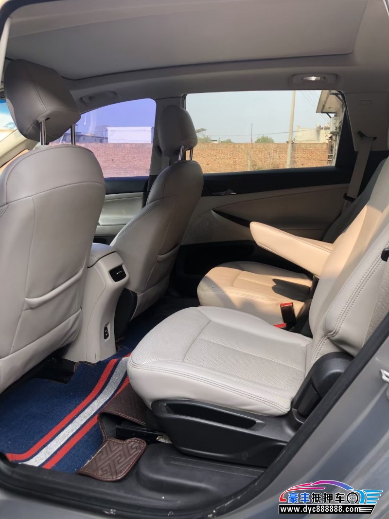 18年别克别克GL6MPV抵押车出售