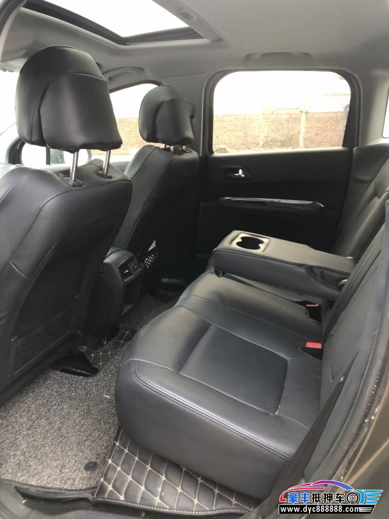 16年标致3008轿车抵押车出售