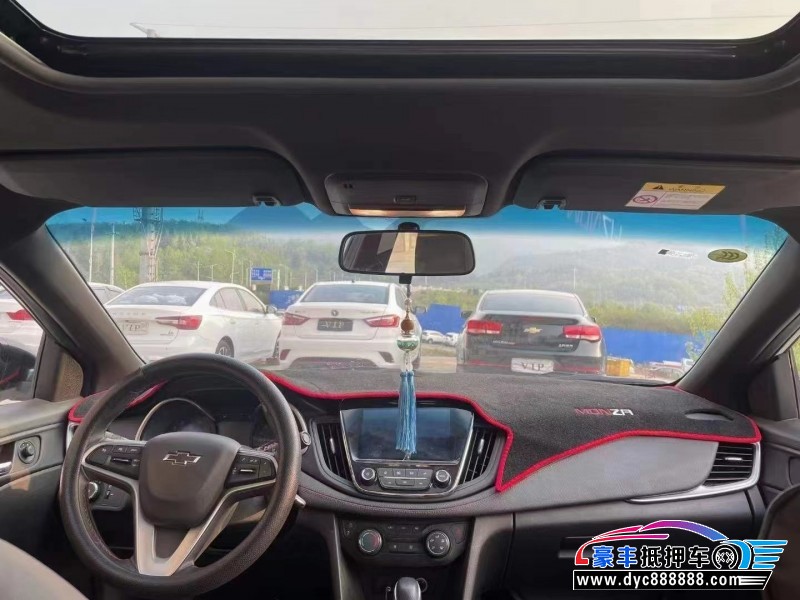 20年雪佛兰科鲁泽轿车抵押车出售