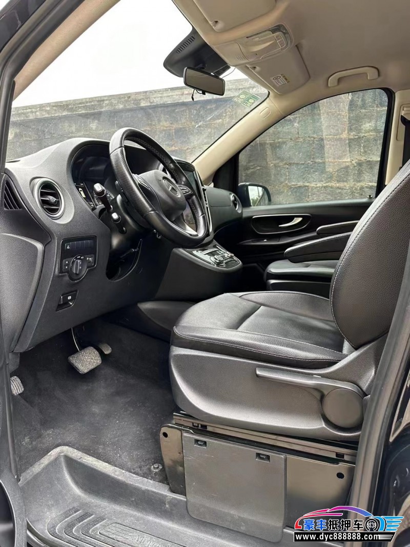 20年奔驰威霆MPV抵押车出售