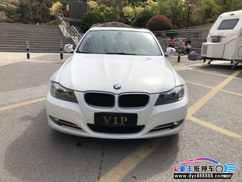 09年宝马3系轿车抵押车出售