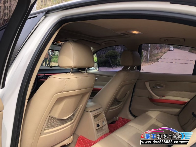 09年宝马3系轿车抵押车出售