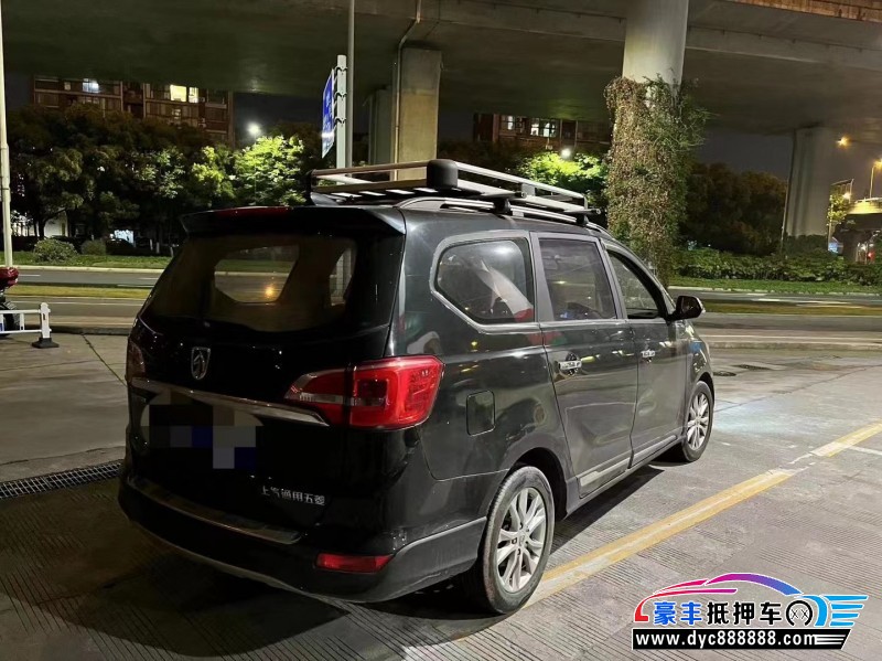 16年宝骏730SUV抵押车出售