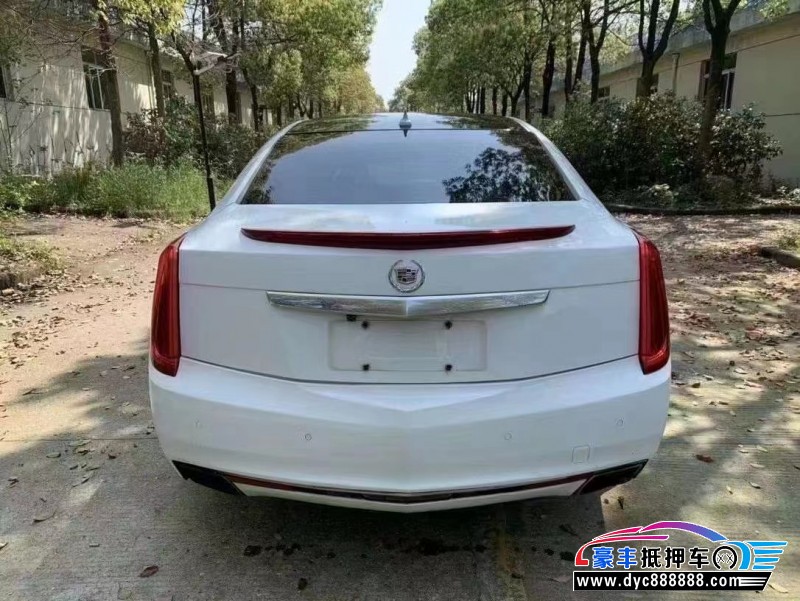 13年凯迪拉克XTS轿车抵押车出售