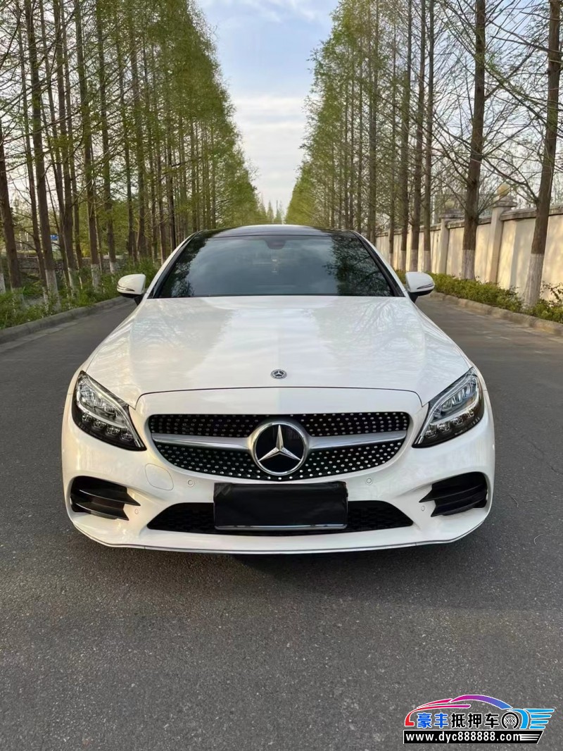 21年奔驰C级轿车抵押车出售