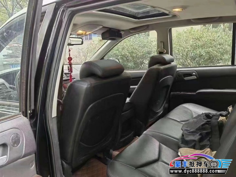 14年荣威W5SUV抵押车出售