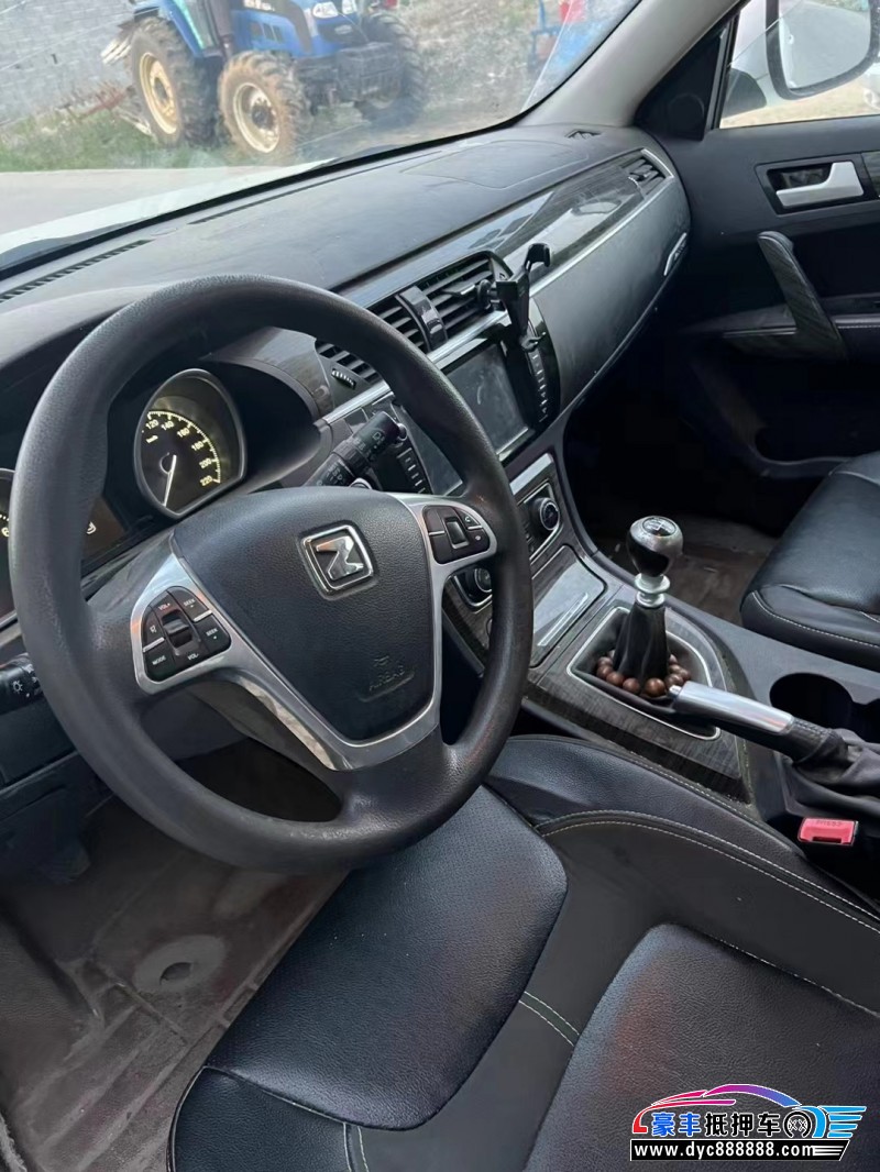 15年众泰T600轿车抵押车出售