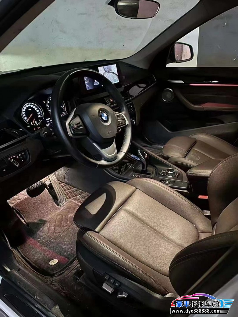 22年宝马X1SUV抵押车出售