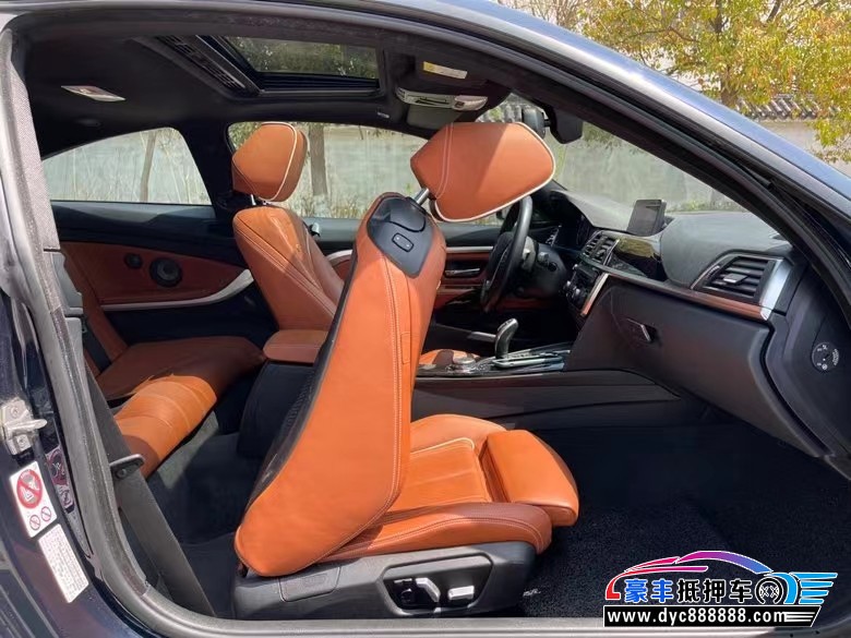 18年宝马M4轿车抵押车出售