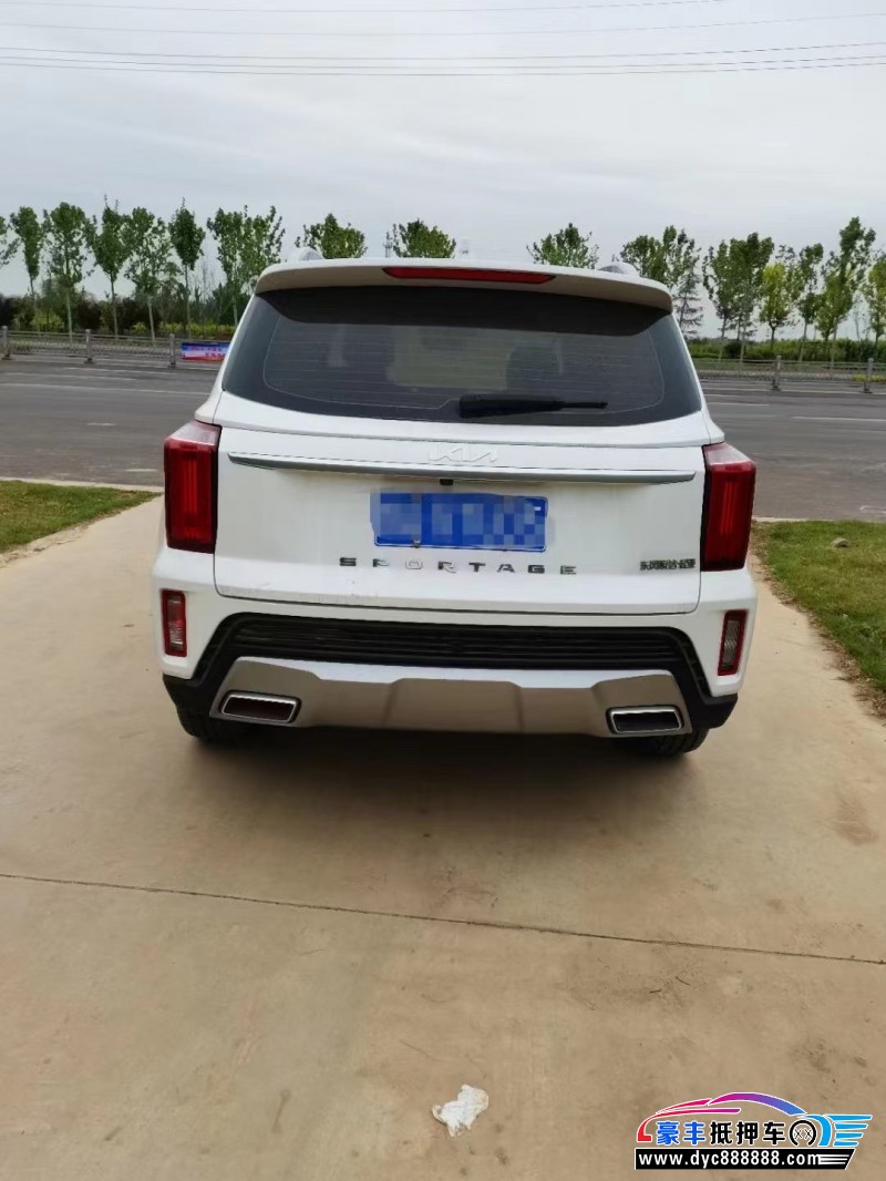 22年起亚智跑轿车抵押车出售